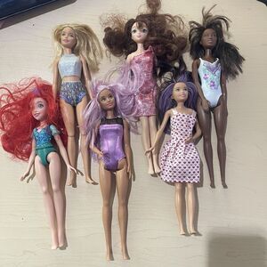 Lot of 6 Barbie Dolls, One Is Disney Hasbro Princess Ariel Little Mermaid E4156